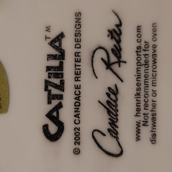 🐱 Vintage Catzilla Bowl - Picture 7 of 11